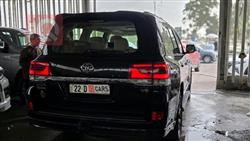 تويوتا لاندكروزر